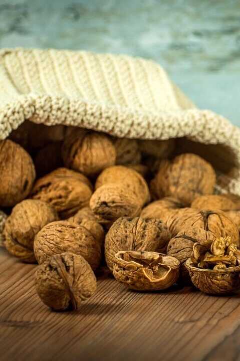 walnuts-1213008_1280 (1)